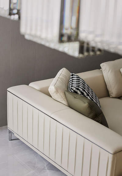 Colin Sofa