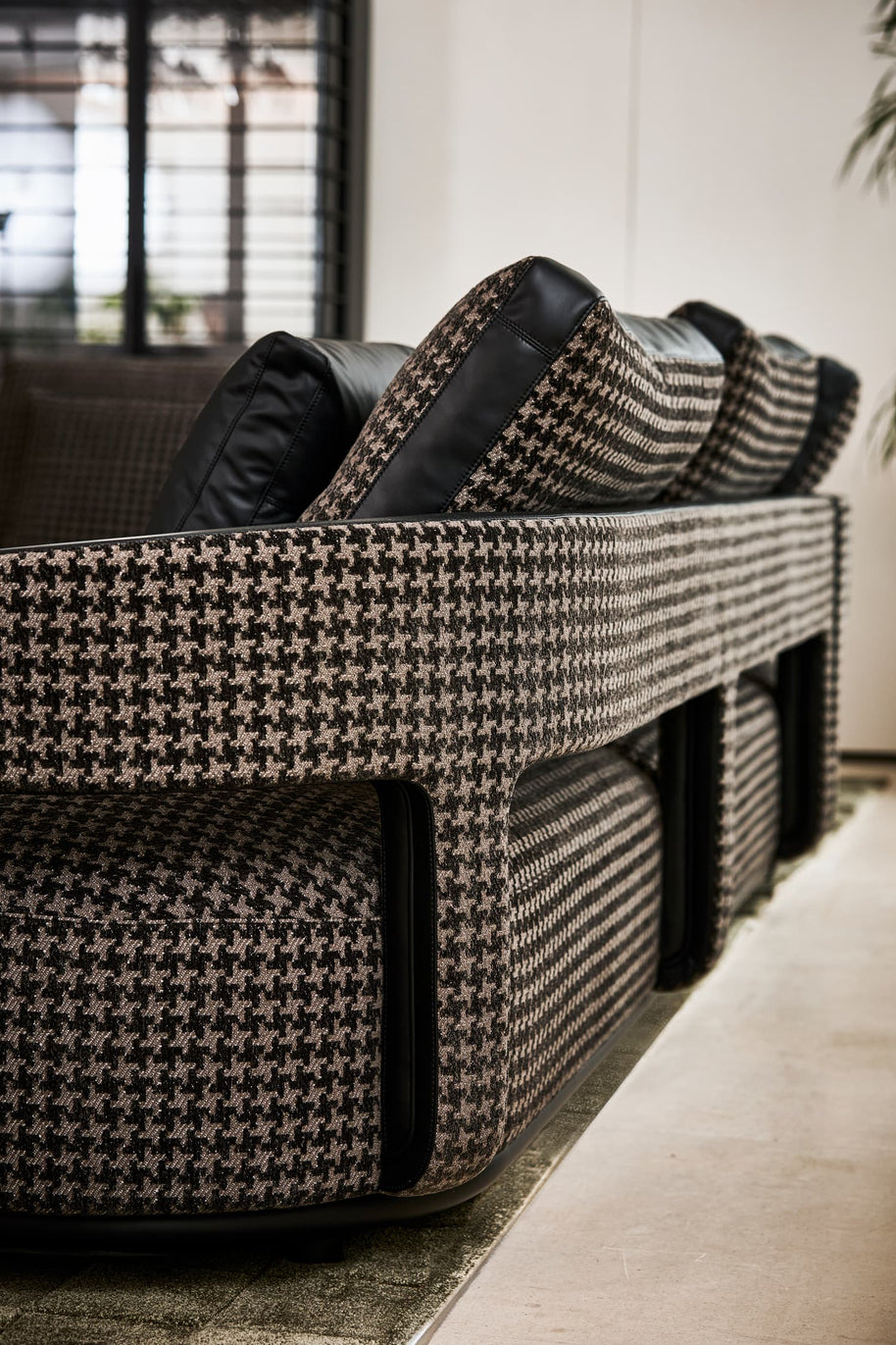 Frank Sofa